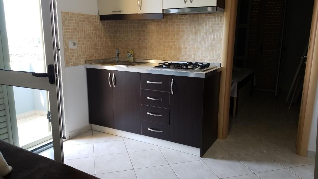 Apartments Rezidenca Sinani Orikum Eksteriør billede